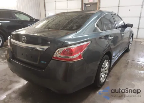 2013 Nissan Altima 2.5 S z USA, uszkodzony, nr VIN 1N4AL3APXDN526501
